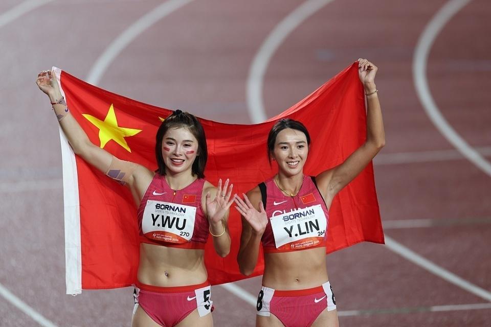 向用户提供几百款产品。详情图